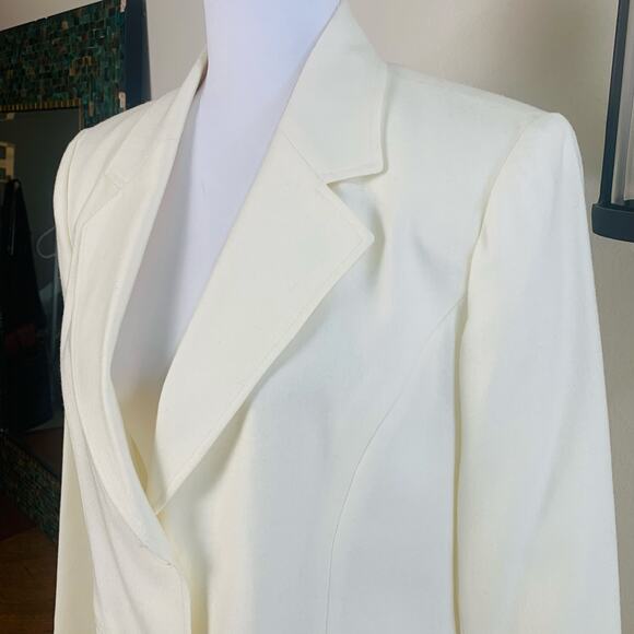 Chadwicks Petite Size 10P Wool Blazer Jacket Ivory Cream Career Minimalist - Picture 4 of 7
